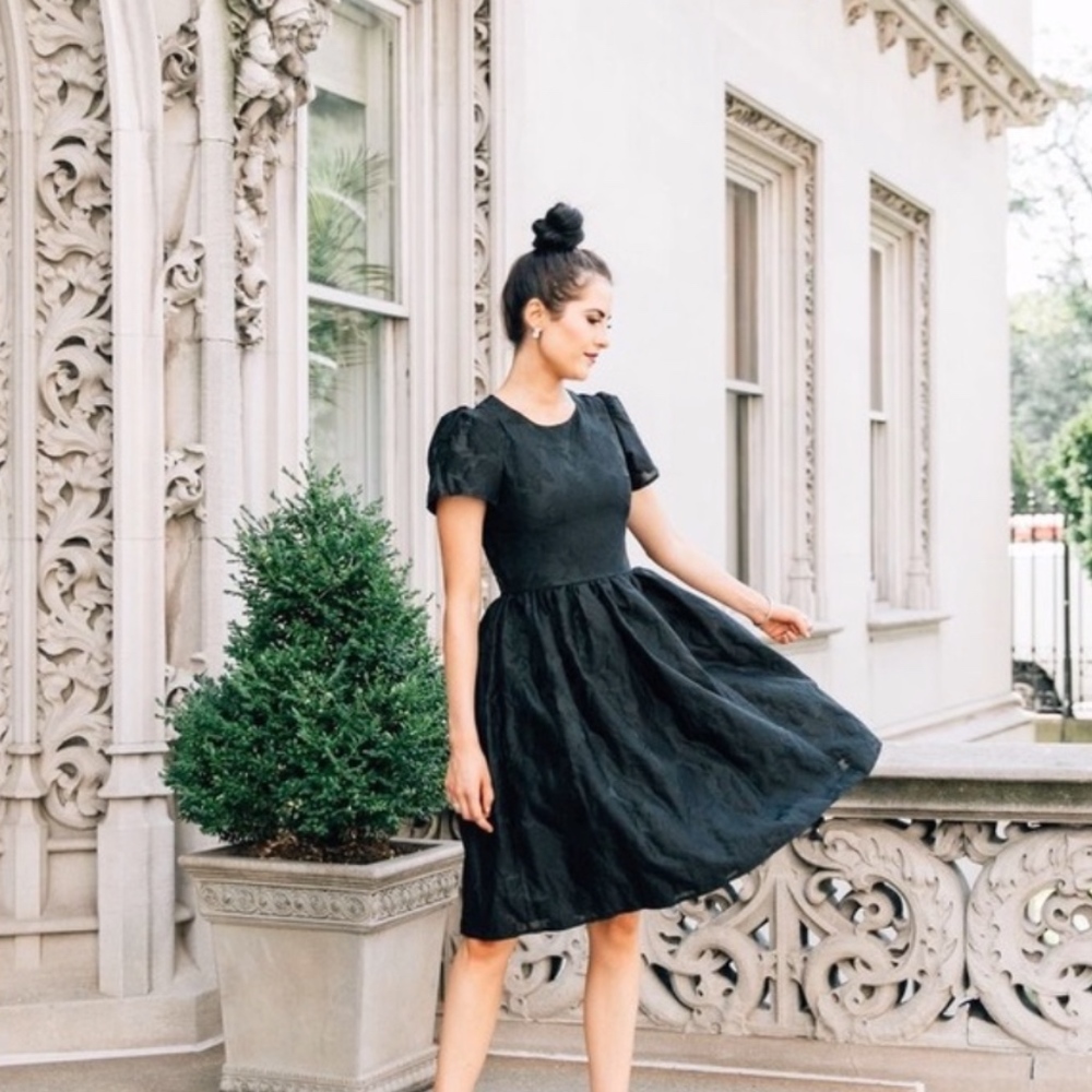 Rachel Parcell Black Puff-Sleeve Midi Dress